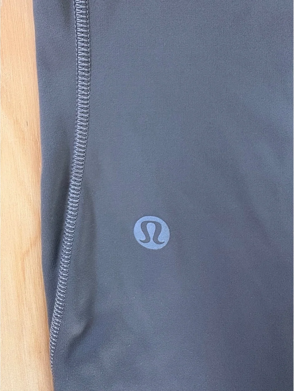 Lululemon Fast and Free High-Rise Crop 23” Leggings Size 12 Gray Side Pocket